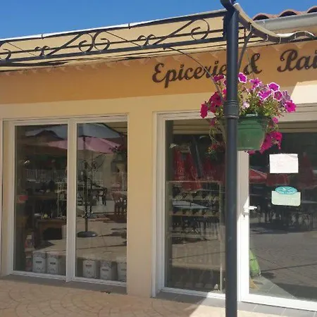 Mobil 6 Pers, Terrasse En Ardeche - Api-1-52-777 *